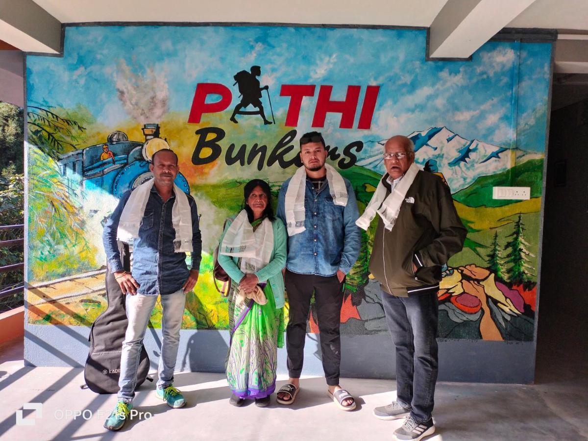 ダージリン Pathi Bunkersホステル エクステリア 写真