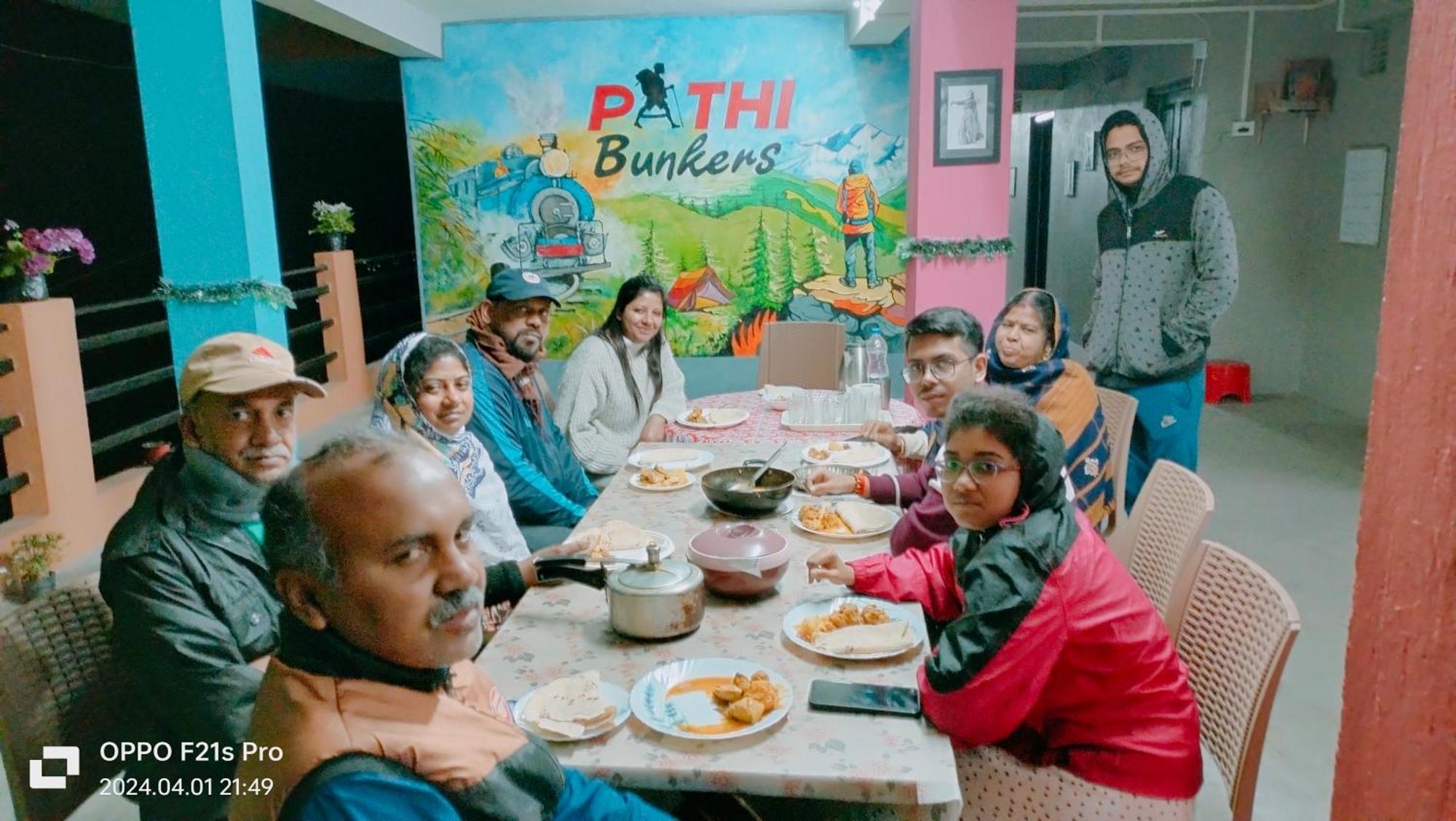ダージリン Pathi Bunkersホステル エクステリア 写真